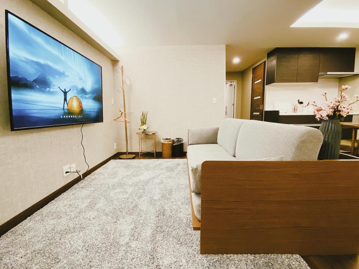 Cherry Blooming Tokyo- All Suite Boutique Hotel 东京伊樱里-中央区全套房艺术酒店 מראה חיצוני תמונה